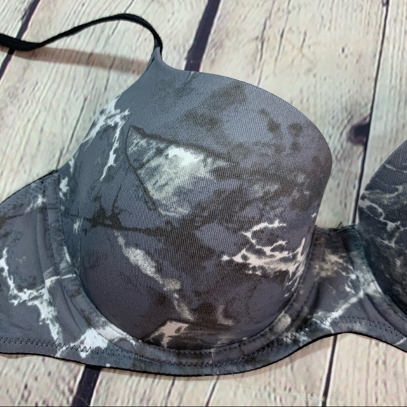 PINK by VS Marble Pattern Wear Everywhere 32D - Picture 3 of 9